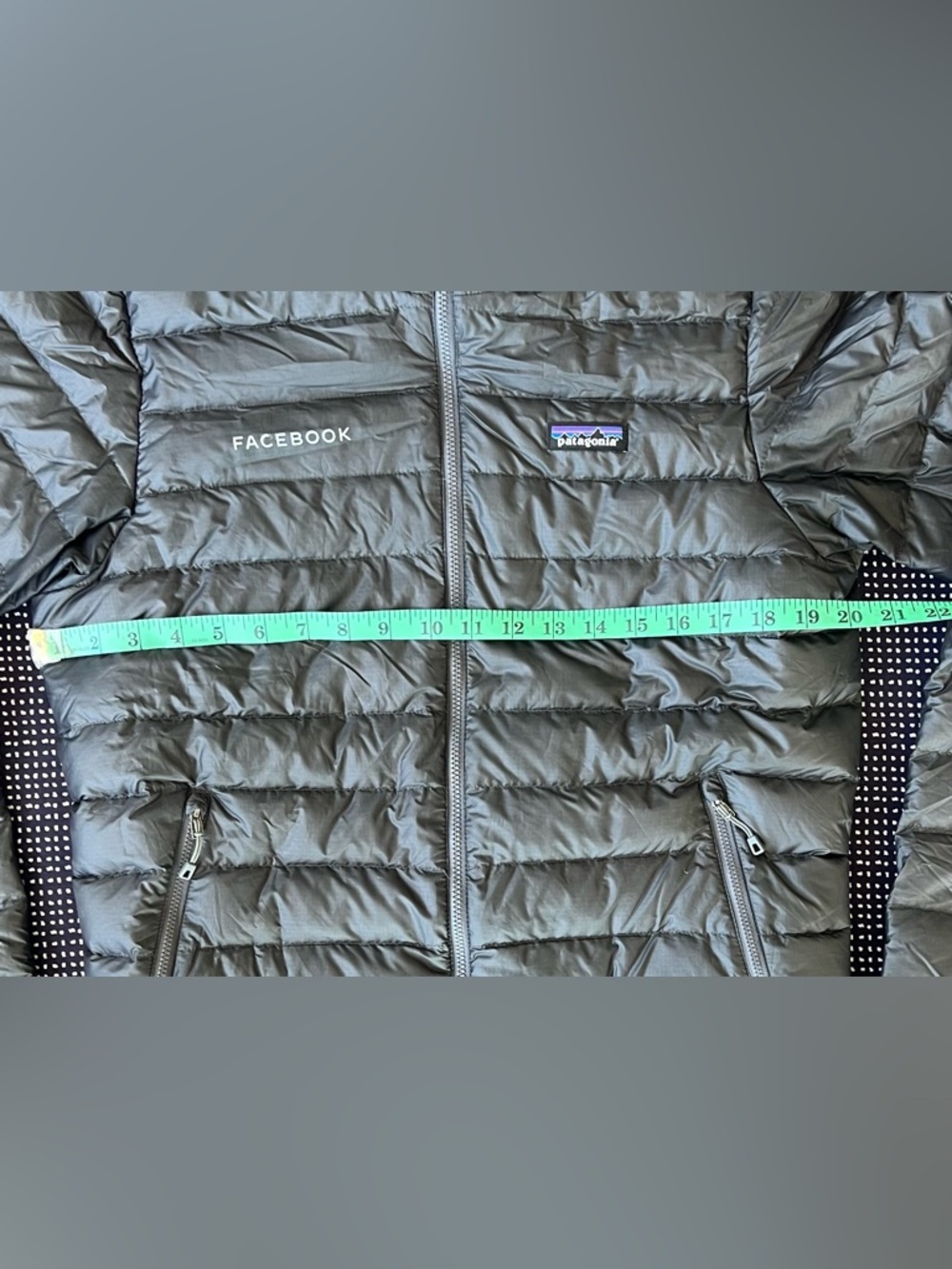 Patagonia Men's Down Sweater Jacket - Picture 6 of 12